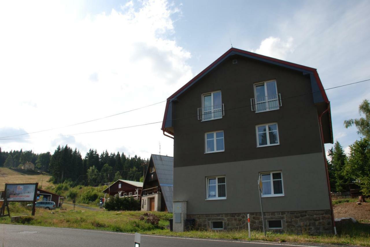 Apartmán Raketa Pernink Kültér fotó